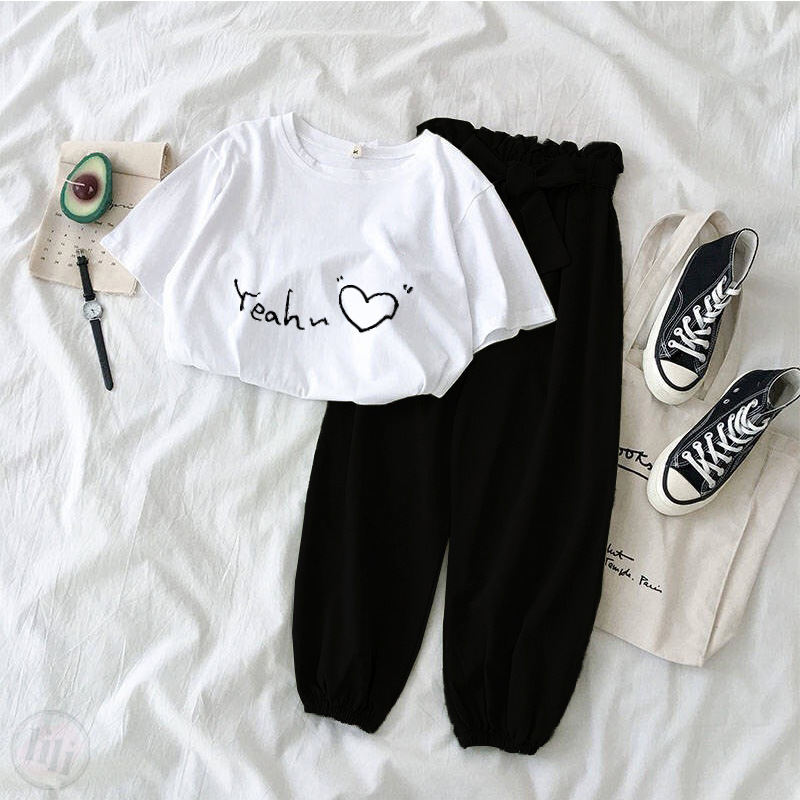 白色/T恤+黑色/褲子